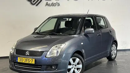 Grijs Occasion 2009 Suzuki Swift Hatchback | € 2.999 (Eerlijke prijs)