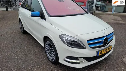 Occasion Mercedes B250e Prestige 135 kW (184 PK) 2017 MPV