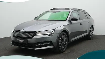 Occasion 2023 Skoda Superb SportLine Hatchback | € 34.900 (Eerlijke prijs)