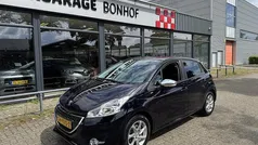 Blauw Gebruikt 2015 Peugeot 208 Style Hatchback | € 7.950 (Eerlijke prijs)