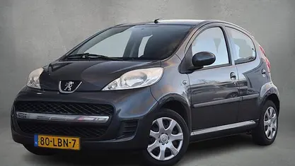 Gebruikt 2010 Peugeot 107 Hatchback | € 2.950 (Eerlijke prijs)