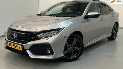 Grijs Gebruikt 2017 Honda Civic Executive Hatchback | € 13.750 (Eerlijke prijs)