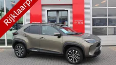 Groen Gebruikt 2024 Toyota Yaris Cross Plus SUV | € 29.900 (Eerlijke prijs)