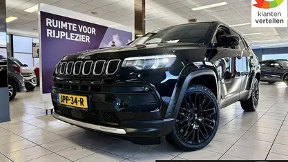 Gebruikt 2024 Jeep Compass Altitude SUV | € 30.950 (Eerlijke prijs)