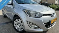 Grijs Gebruikt 2014 Hyundai i20 Hatchback | € 3.850 (Eerlijke prijs)