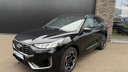 Occasion 2025 Ford Kuga ST-Line X SUV | € 43.900 (Goede deal)
