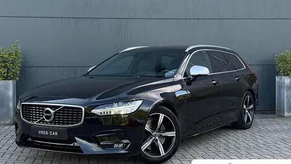Zwart Gebruikt 2019 Volvo V90 Business Edition Stationwagen | € 30.895 (Eerlijke prijs)