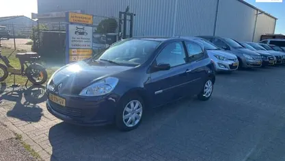 Occasion Renault Clio II Rip Curl 75 PK (55 kW) 2007 Hatchback