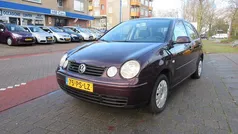 Rood Gebruikt 2004 VW Polo Hatchback | € 1.750 (Eerlijke prijs)