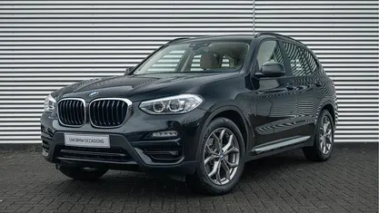 Zwart Gebruikt 2018 BMW X3 Executive SUV | € 32.450 (Eerlijke prijs)