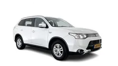 Wit Gebruikt 2015 Mitsubishi Outlander Comfort Edition SUV | € 10.445 (Eerlijke prijs)