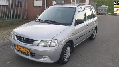 Grijs Gebruikt 2001 Mazda Demio Exclusive Hatchback | € 1.350 (Eerlijke prijs)