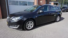 Zwart Gebruikt 2014 Opel Insignia Business Stationwagen | € 6.945 (Eerlijke prijs)