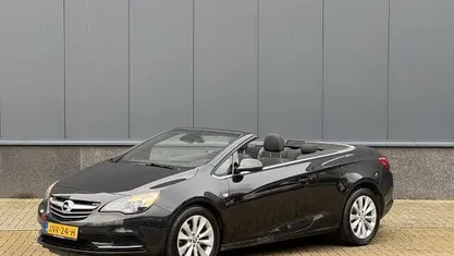 Occasion 2014 Opel Cascada Cosmo Cabriolet | € 12.900 (Eerlijke prijs)