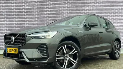 Grijs Occasion 2024 Volvo XC60 R-Design SUV | € 43.899 (Goede deal)