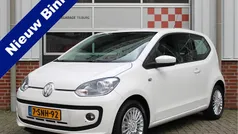 Wit Gebruikt 2012 VW up! high up! Hatchback | € 4.995 (Eerlijke prijs)