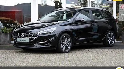 Gebruikt 2023 Hyundai i30 Comfort Stationwagen | € 21.950 (Eerlijke prijs)