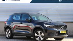 Zwart Gebruikt 2023 Volvo XC40 Plus SUV | € 43.495 (Eerlijke prijs)