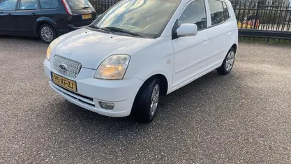 Occasion Kia Picanto 61 PK (44 kW) 2007 Wit Hatchback