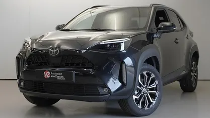 Zwart Nieuw 2025 Toyota Yaris Cross Comfort SUV | € 32.450 (Goede deal)