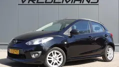 Zwart, metallic lak Gebruikt 2007 Mazda 2 Hatchback | € 2.450 (Eerlijke prijs)