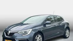 Grijs Gebruikt 2016 Renault Mégane III Life Hatchback | € 7.400 (Goede deal)