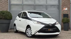 Wit Gebruikt 2018 Toyota Aygo Hatchback | € 7.500 (Goede deal)