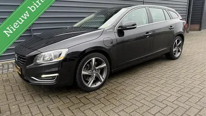 Occasion 2014 Volvo V60 Summum Stationwagen | € 5.450 (Goede deal)