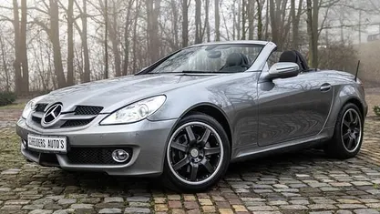 Grijs (metallic) Occasion 2010 Mercedes SLK200 Luxury Cabriolet | € 7.499 (Goede deal)