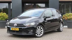 Zwart Gebruikt 2015 VW Golf VII Highline Stationwagen | € 11.450 (Eerlijke prijs)