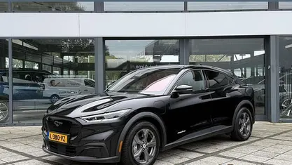 Occasion 2021 Ford Mustang Mach-E SUV | € 20.450 (Eerlijke prijs)