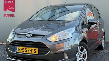 Grijs Occasion 2015 Ford B-MAX Titanium MPV | € 6.899 (Goede deal)