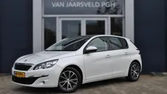 Wit Gebruikt 2017 Peugeot 308 Hatchback | € 10.900 (Eerlijke prijs)