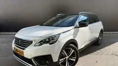 Wit, metallic lak Gebruikt 2019 Peugeot 5008 GT-line MPV | € 19.950 (Goede deal)