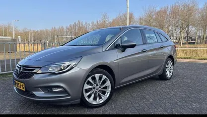 Occasion 2016 Opel Astra Edition Stationwagen | € 10.995 (Eerlijke prijs)