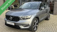 Grijs Gebruikt 2018 Volvo XC40 R-Design SUV | € 29.950 (Eerlijke prijs)