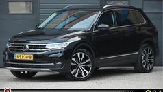 Zwart Gebruikt 2021 VW Tiguan Business+ SUV | € 32.995 (Super prijs)