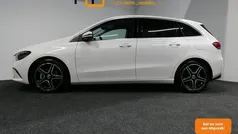 Wit Gebruikt 2019 Mercedes 200 Premium Plus MPV | € 21.850 (Super prijs)