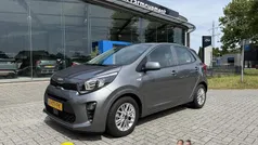 Grijs Gebruikt 2024 Kia Picanto Hatchback | € 16.495 (Eerlijke prijs)