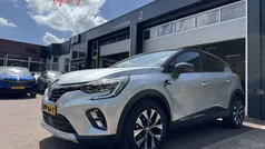 Grijs Gebruikt 2024 Renault Captur Techno SUV | € 27.895 (Eerlijke prijs)