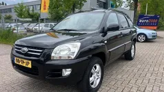 Zwart, metallic lak Gebruikt 2006 Kia Sportage SUV | € 3.250 (Eerlijke prijs)