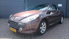 Paars Gebruikt 2006 Peugeot 307 CC Cabriolet | € 1.999 (Eerlijke prijs)