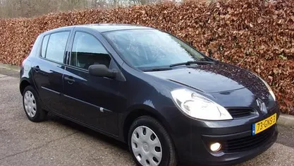 Occasion 2008 Renault Clio II Hatchback | € 2.250 (Eerlijke prijs)