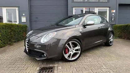 Grijs (metallic) Gebruikt 2013 Alfa Romeo MiTo Quadrifoglio Verde Hatchback | € 8.898 (Eerlijke prijs)