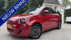 Rood Gebruikt 2022 Fiat 500e Red Hatchback | € 14.999 (Goede deal)