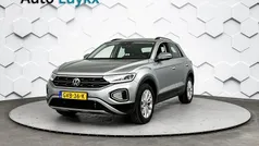 Gebruikt 2023 VW T-Roc Business SUV | € 27.940 (Goede deal)