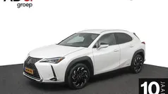 Gebruikt 2020 Lexus UX 250h Luxury Line SUV | € 30.950 (Eerlijke prijs)