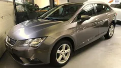 Grijs Gebruikt 2015 Seat Leon ST Stationwagen | € 10.999 (Super prijs)
