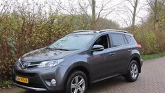 Gebruikt 2015 Toyota RAV4 Style SUV | € 18.495 (Eerlijke prijs)