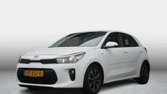 Wit Gebruikt 2017 Kia Rio Hatchback | € 11.390 (Eerlijke prijs)
